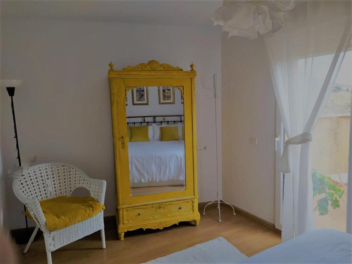 La Casa De Fuentetoba Villa ภายนอก รูปภาพ